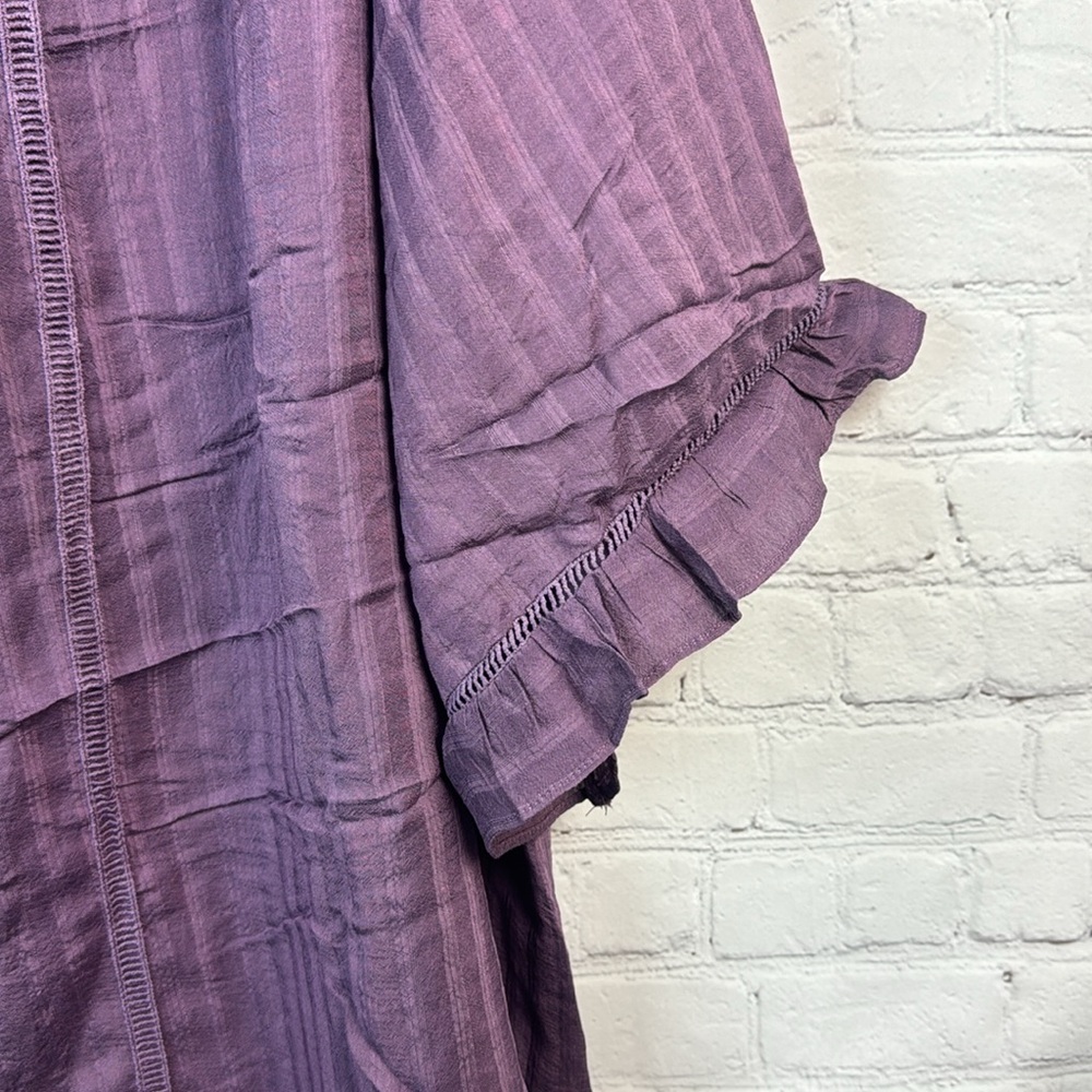 BloomChic Purple Ruffle V Neck Top Plus Size 3X - Picture 4 of 7
